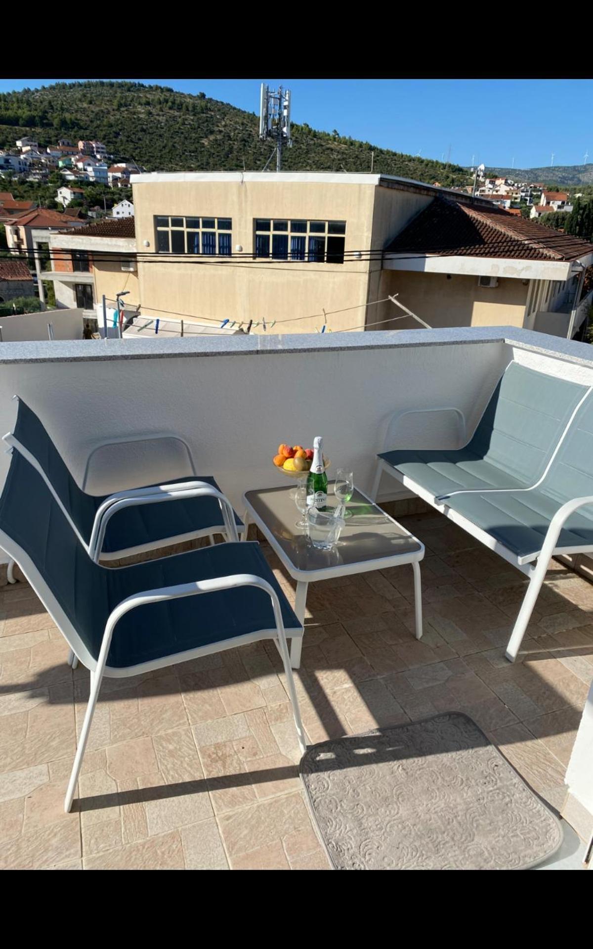 Apartment Remi, Penthouse With Balcony, Free Parking Marina Exterior foto